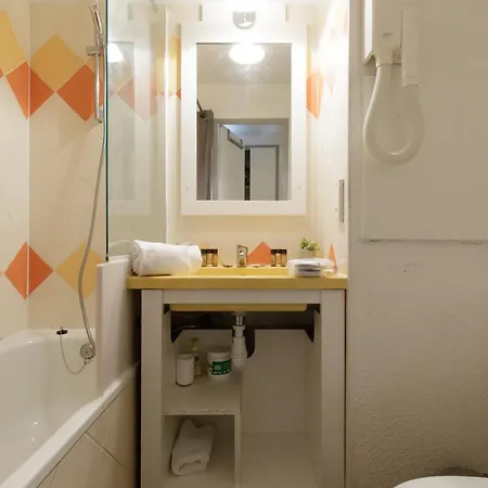 Zahara 123 Yourhosthelper Apartment *